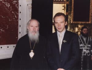 Александр Иванович глбоко верующий человек